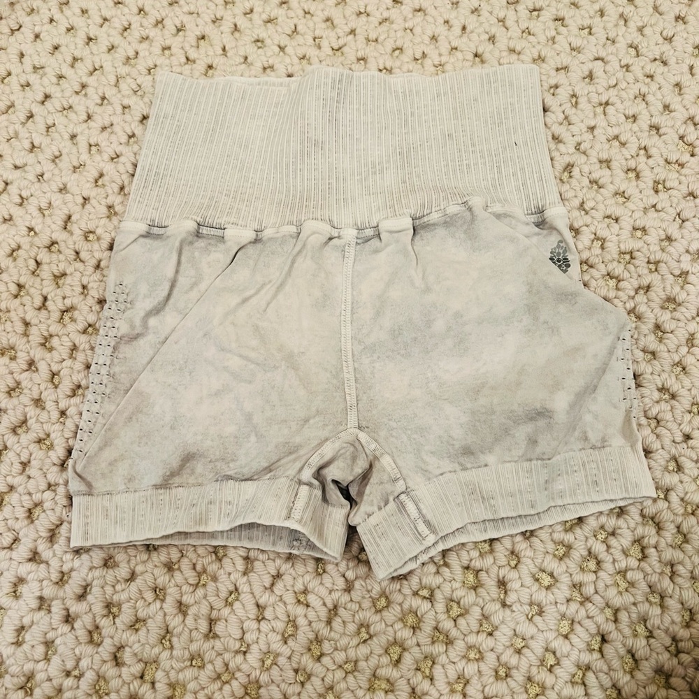 NWOT Free People Good Karma Running Shorts. Ice Grey.Size S (4-6) - Picture 8 of 9